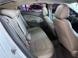 CHEVROLET - CRUZE - 2017/2018 - Branca - R$ 95.000,00