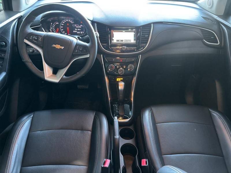 CHEVROLET - TRACKER - 2018/2019 - Cinza - R$ 90.000,00