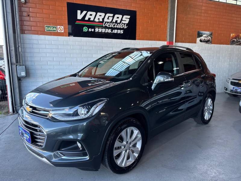 CHEVROLET - TRACKER - 2018/2019 - Cinza - R$ 90.000,00