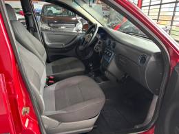 CHEVROLET - CELTA - 2003/2004 - Vermelha - R$ 18.000,00