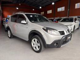 RENAULT - SANDERO - 2011/2011 - Prata - R$ 36.000,00