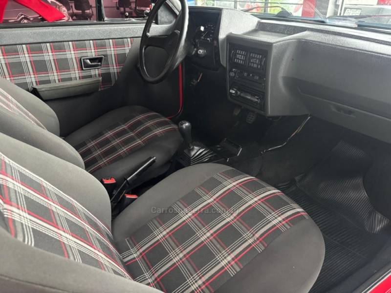 VOLKSWAGEN - SAVEIRO - 1993/1994 - Vermelha - R$ 35.000,00