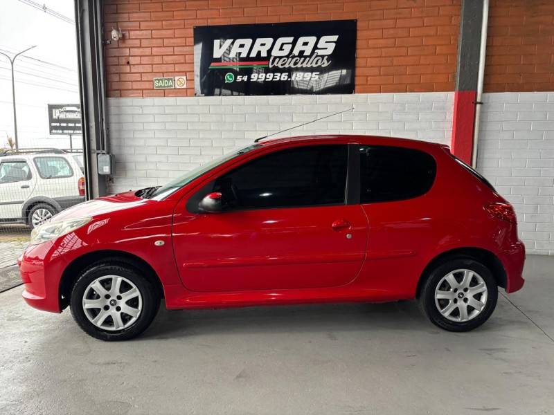 PEUGEOT - 207 - 2012/2013 - Vermelha - R$ 24.000,00