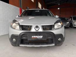 RENAULT - SANDERO - 2011/2011 - Prata - R$ 36.000,00