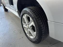 CHEVROLET - MONTANA - 2017/2018 - Prata - R$ 53.000,00