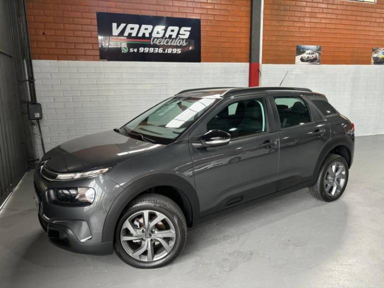 CITROËN - C4 CACTUS - 2022/2022 - Cinza - R$ 80.000,00