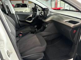 PEUGEOT - 2008 - 2017/2018 - Branca - R$ 59.000,00