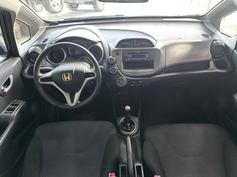 HONDA - FIT - 2010/2010 - Preta - R$ 41.000,00