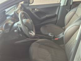 PEUGEOT - 2008 - 2016/2016 - Prata - R$ 56.000,00