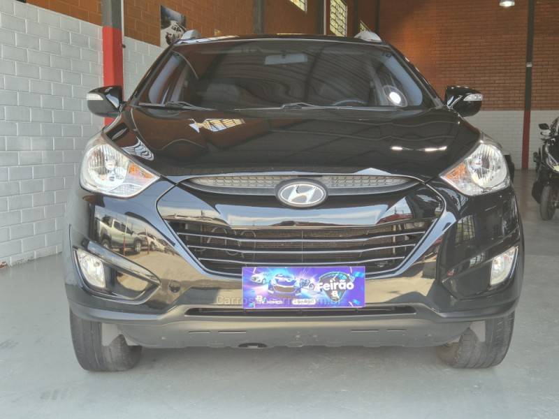 HYUNDAI - IX35 - 2011/2012 - Preta - R$ 64.000,00