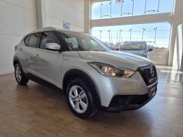 NISSAN - KICKS - 2019/2020 - Prata - R$ 83.000,00