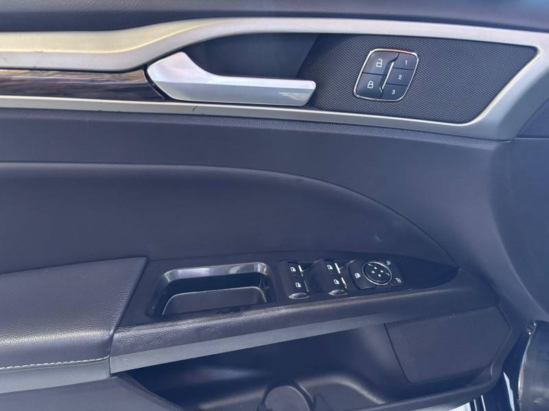 FORD - FUSION - 2014/2014 - Preta - R$ 69.000,00