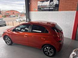 CHEVROLET - ONIX - 2013/2013 - Laranja - R$ 46.000,00