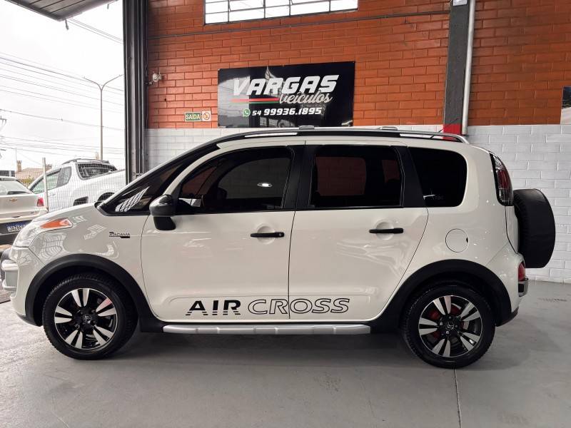 CITROËN - AIRCROSS - 2014/2014 - Branca - R$ 42.000,00