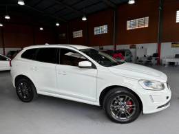 VOLVO - XC60 - 2013/2014 - Branca - R$ 76.900,00