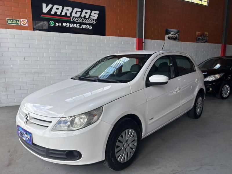 VOLKSWAGEN - GOL - 2012/2013 - Branca - R$ 37.000,00