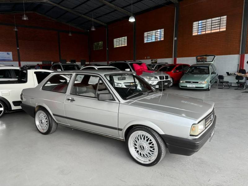 VOLKSWAGEN - VOYAGE - 1989/1989 - Prata - R$ 35.900,00