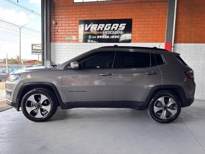 JEEP - COMPASS - 2018/2018 - Cinza - R$ 85.000,00
