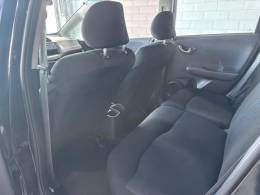 HONDA - FIT - 2010/2010 - Preta - R$ 41.000,00