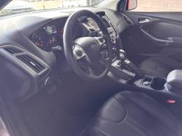 FORD - FOCUS - 2014/2015 - Cinza - R$ 57.000,00
