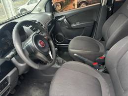 FIAT - GRAND SIENA - 2018/2018 - Branca - R$ 37.000,00