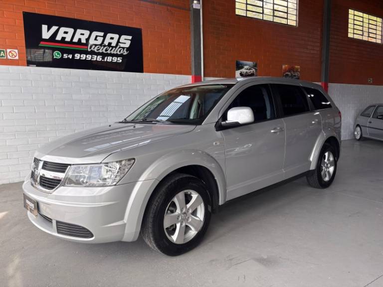DODGE - JOURNEY - 2010/2010 - Prata - R$ 47.000,00
