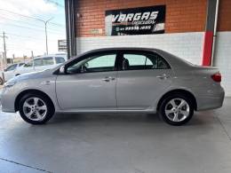 TOYOTA - COROLLA - 2012/2013 - Prata - R$ 65.000,00