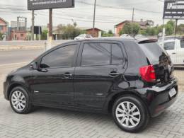VOLKSWAGEN - FOX - 2013/2014 - Preta - R$ 33.000,00