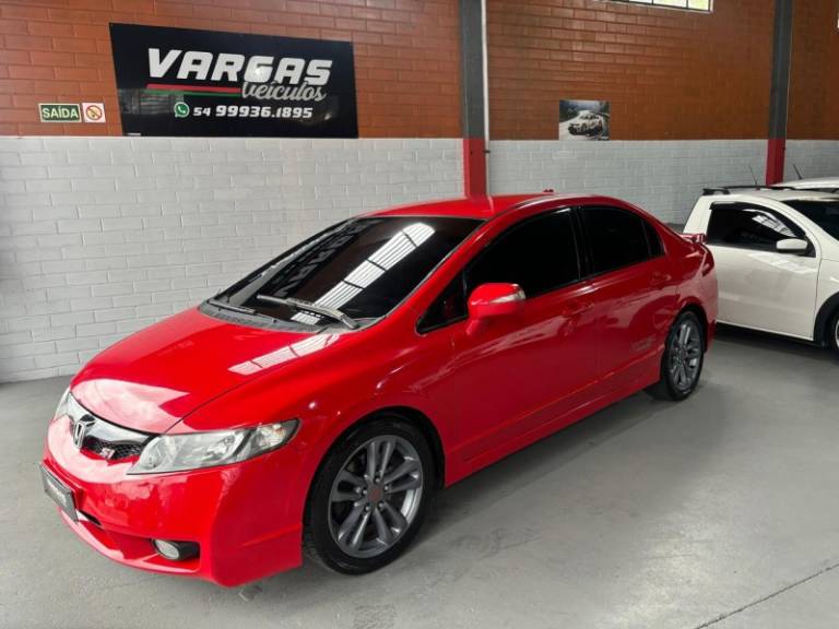 HONDA - CIVIC - 2007/2007 - Vermelha - R$ 68.000,00