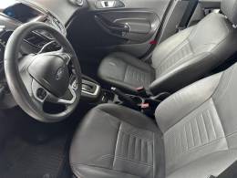 FORD - FIESTA - 2014/2015 - Branca - R$ 50.000,00