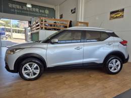 NISSAN - KICKS - 2019/2020 - Prata - R$ 83.000,00