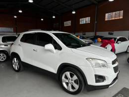 CHEVROLET - TRACKER - 2013/2014 - Branca - R$ 73.000,00