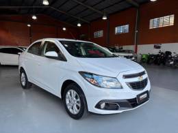 CHEVROLET - PRISMA - 2015/2015 - Branca - R$ 55.000,00