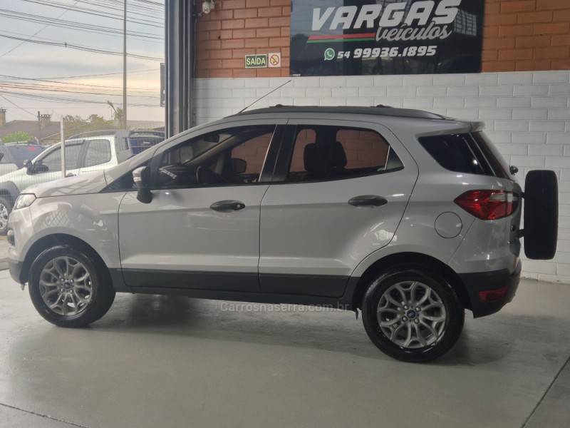 FORD - ECOSPORT - 2012/2013 - Prata - R$ 57.000,00