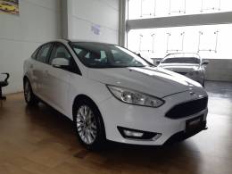 FORD - FOCUS - 2015/2016 - Branca - R$ 57.000,00