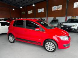 VOLKSWAGEN - FOX - 2011/2011 - Vermelha - R$ 32.900,00