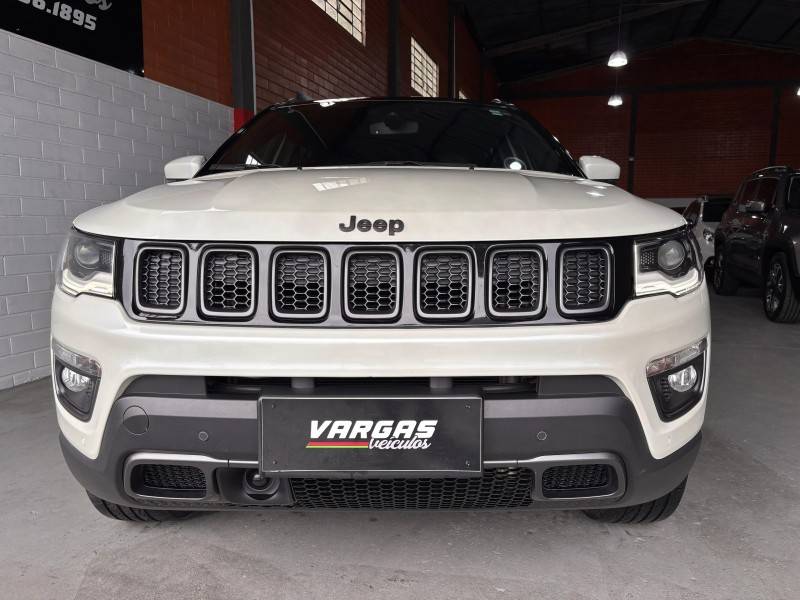JEEP - COMPASS - 2019/2019 - Branca - R$ 118.000,00