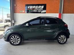 HYUNDAI - HB20X - 2015/2016 - Verde - R$ 63.000,00