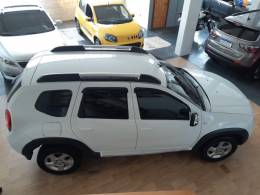 RENAULT - DUSTER - 2012/2013 - Branca - R$ 51.000,00