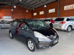 HONDA - FIT - 2010/2010 - Preta - R$ 41.000,00
