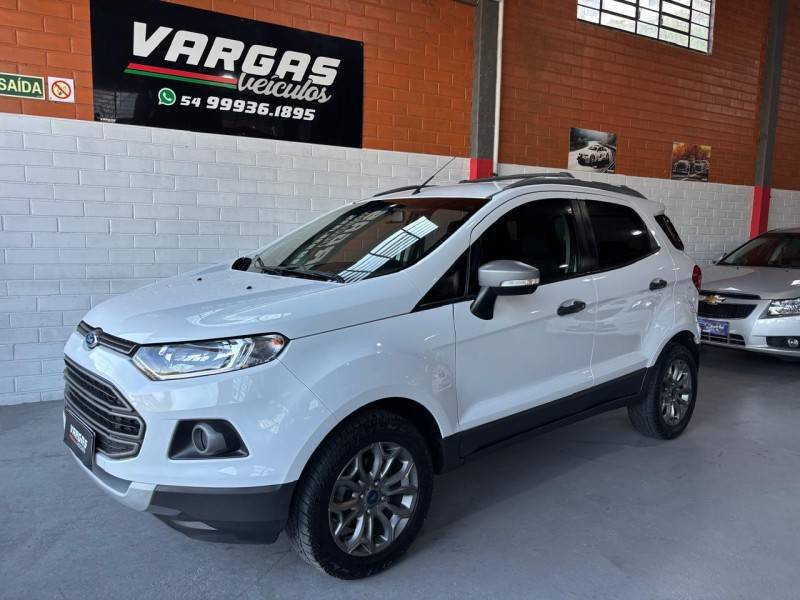 FORD - ECOSPORT - 2015/2016 - Branca - R$ 58.000,00