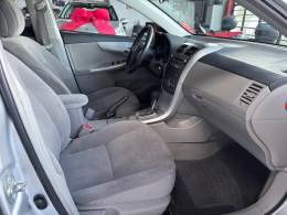 TOYOTA - COROLLA - 2012/2013 - Prata - R$ 65.000,00