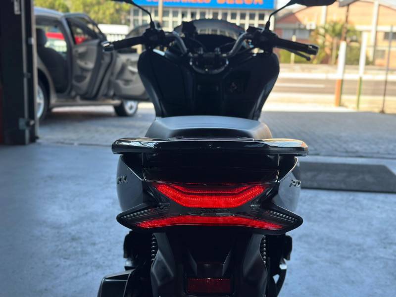 HONDA - PCX - 2019/2020 - Cinza - R$ 19.000,00