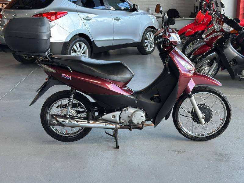 HONDA - BIZ 125 - 2008/2009 - Vermelha - R$ 8.900,00