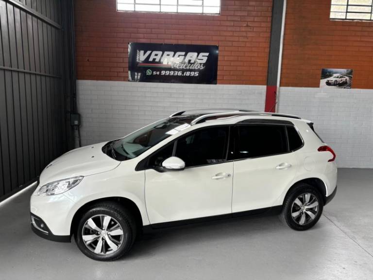 PEUGEOT - 2008 - 2017/2017 - Branca - R$ 61.000,00