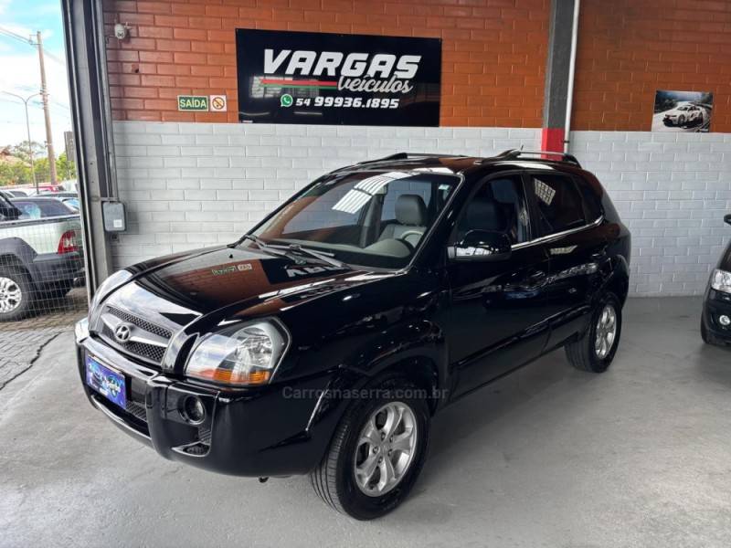 HYUNDAI - TUCSON - 2012/2013 - Preta - R$ 49.000,00