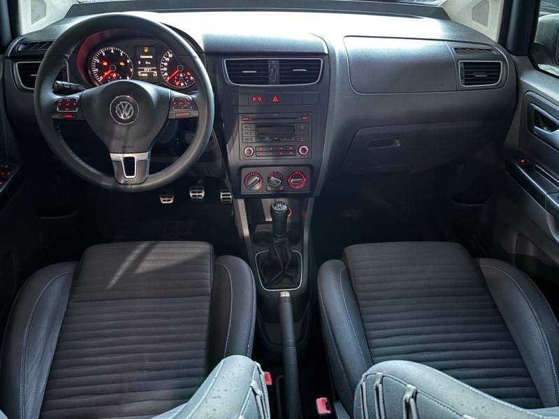 VOLKSWAGEN - SPACE CROSS - 2012/2012 - Vermelha - R$ 45.000,00