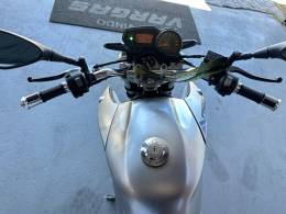 YAMAHA - FAZER - 2009/2010 - Prata - R$ 12.500,00