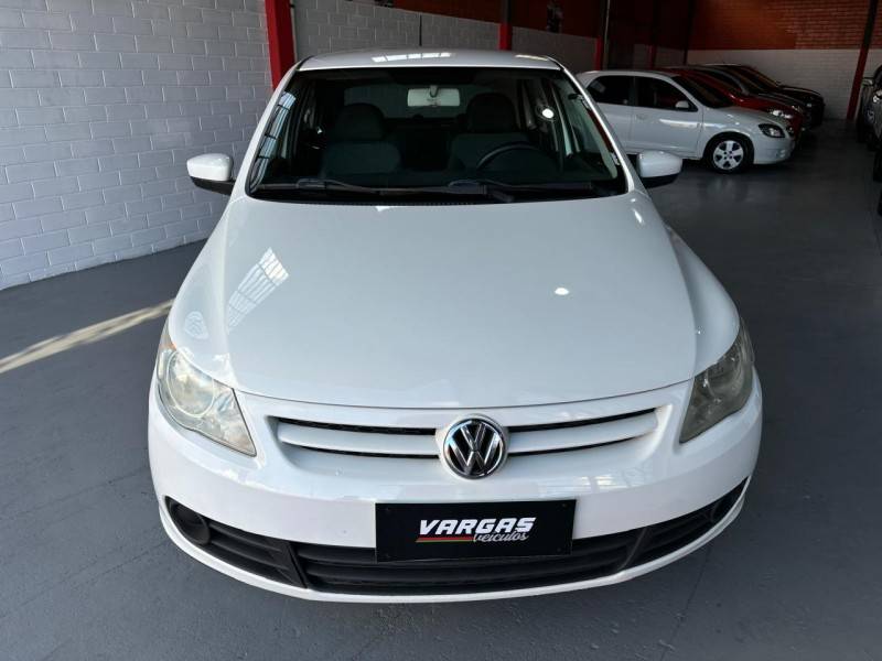 VOLKSWAGEN - GOL - 2013/2013 - Branca - R$ 37.900,00