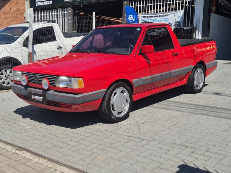 VOLKSWAGEN - SAVEIRO - 1993/1994 - Vermelha - R$ 33.000,00